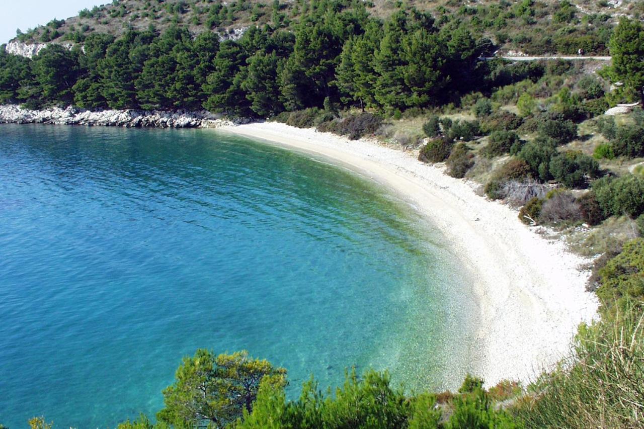 Apartments By The Sea Drvenik Donja Vala, Makarska - 6701 Екстериор снимка