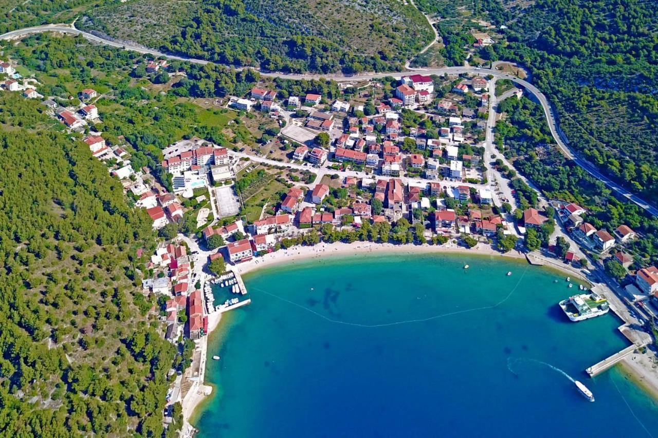 Apartments By The Sea Drvenik Donja Vala, Makarska - 6701 Екстериор снимка