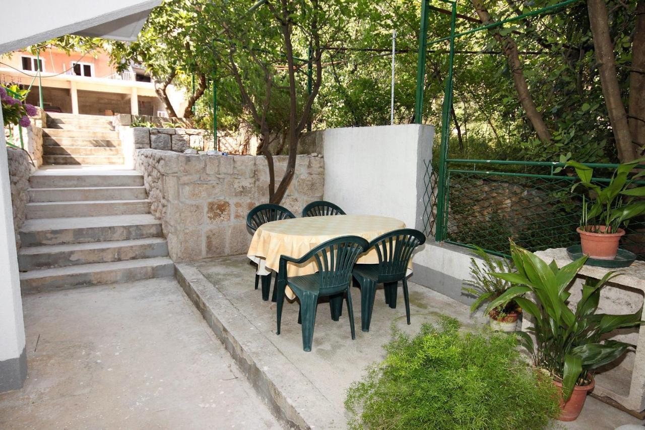 Apartments By The Sea Drvenik Donja Vala, Makarska - 6701 Екстериор снимка